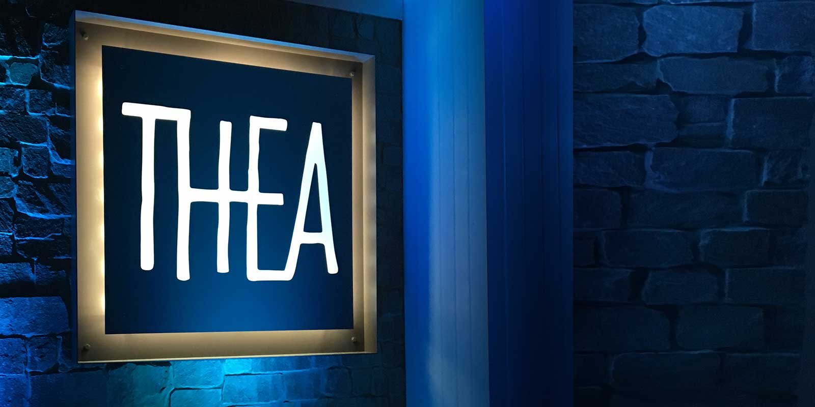 Thea & Arcona Slide background